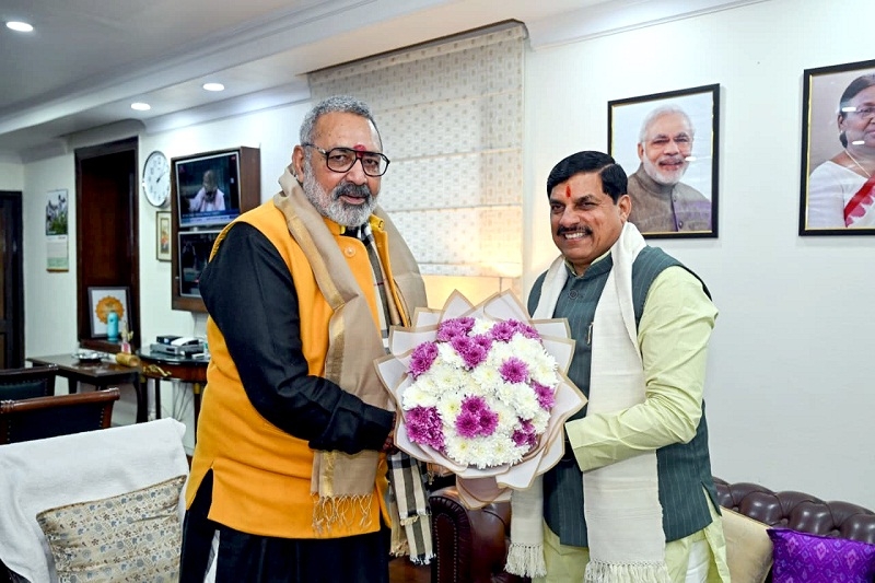 मुख्यमंत्री डॉ. यादव ने नई दिल्ली में केन्द्रीय वस्त्र मंत्री गिरिराज सिंह से की मुलाकात