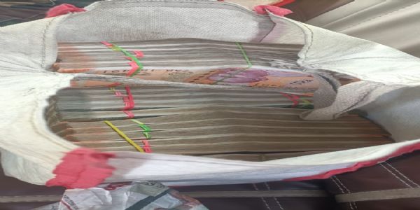 वाहन चेकिंग अभियान के दौरान 40 लाख नगद बरामद