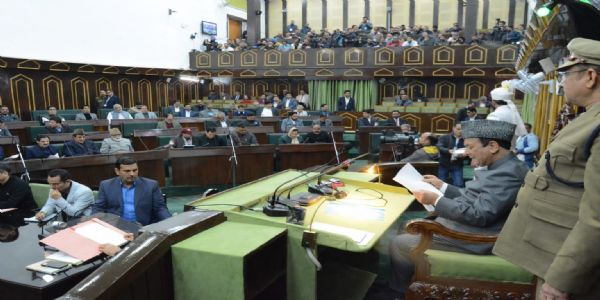 जम्मू-कश्मीर के स्वास्थ्य विभाग में लगभग 10 हजार पद खाली : सरकार