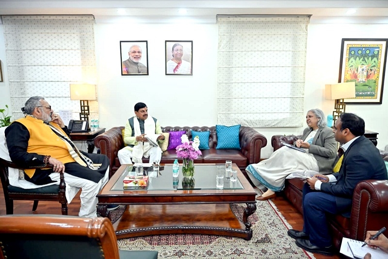 मुख्यमंत्री डॉ. यादव ने नई दिल्ली में केन्द्रीय वस्त्र मंत्री गिरिराज सिंह से की मुलाकात