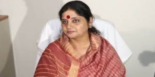 तीन सगी बहनों द्वारा आत्महत्या की घटना दुःखद , बालिकाओं को डिजिटल आसक्ति से बचाने की आवश्यकता : डॉ बबिता सिंह चौहान