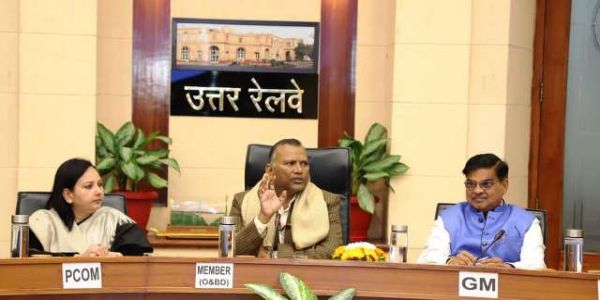 रेलवे बोर्ड के सदस्य हरि शंकर वर्मा ने उत्तर रेलवे के प्रदर्शन की समीक्षा की