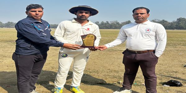 स्टार क्रिकेट कल्ब ने 6 विकेट से जीता मैच