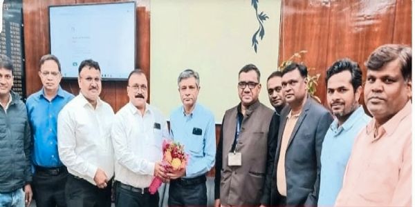 सेफी चेयरमैन ने आइएसपी के डीआइसी के साथ की महत्वपूर्ण बैठक