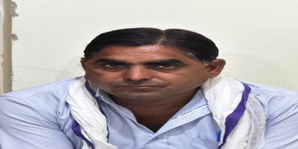 बिजली बिल कम करने की एवज में 12 हजार की रिश्वत लेते लाइनमैन  गिरफ्तार