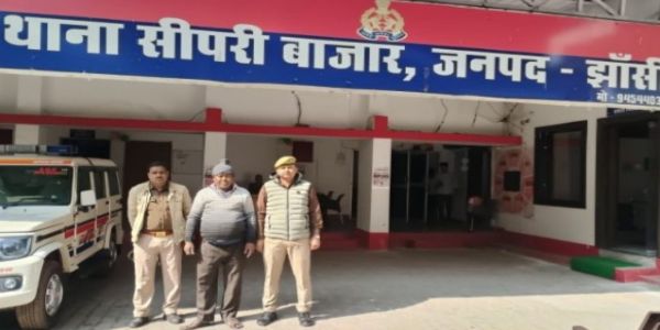 अवैध शराब से भरा ट्रक छोड़कर भागा माफिया गिरफ्तार, 50 लाख से अधिक की बरामद हुई थी शराब