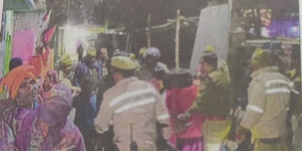 शराब के विवाद में युवक की तलवार से गला रेतकर हत्या