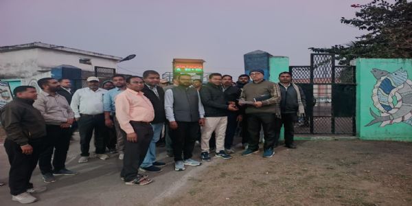 अनूपपुर: पटवारी संघ ने मांगों को लेकर सौंपा मांग पत्र, दी चेतवनी