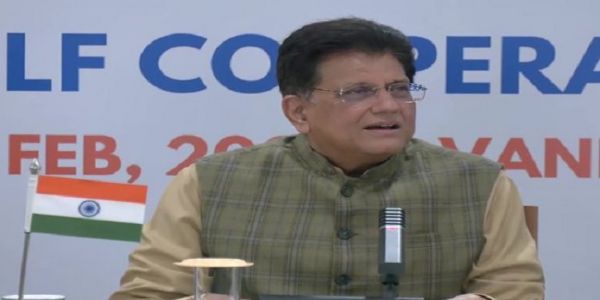 प्रेस को संबोधित करते हुए वाणिज्‍य एवं उद्योग मंत्री पीयूष गोयल