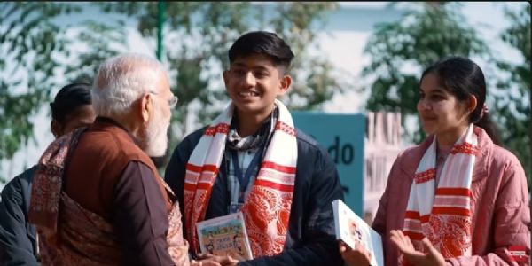 मप्र के जबलपुर के छात्र आयुष से प्रधानमंत्री बोले, शिक्षकों की गति से बनाएं तालमेल