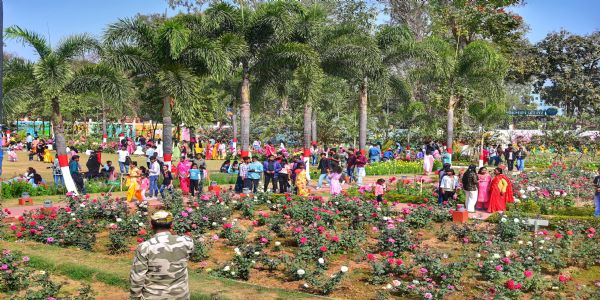 लोक भवन के उद्यान का अबतक 107183 लोगों ने किया दीदार