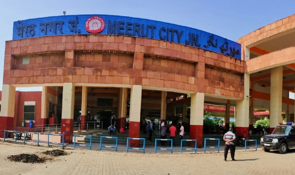 मेरठ रेलवे स्टेशन&nbsp;(फाइल&nbsp;फाेटाे)