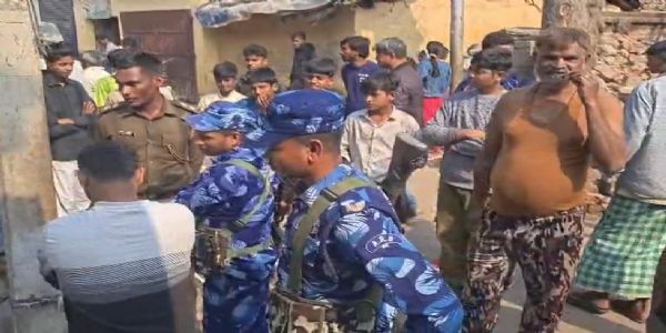 नाले से नवजात का शव बरामद, इलाके में सनसनी