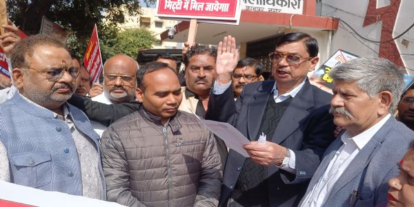 ओटीटी प्लेटफॉर्म पर प्रसारित फिल्म के खिलाफ ब्राह्मण महासभा का विरोध