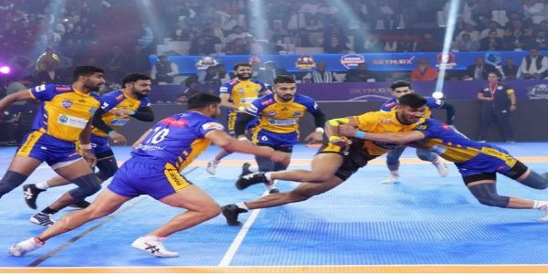 रोहतक रॉयल्स बने पहले कबड्डी चैंपियंस लीग विजेता, रोमांचक फाइनल में भिवानी बुल्स को 32–30 से हराया