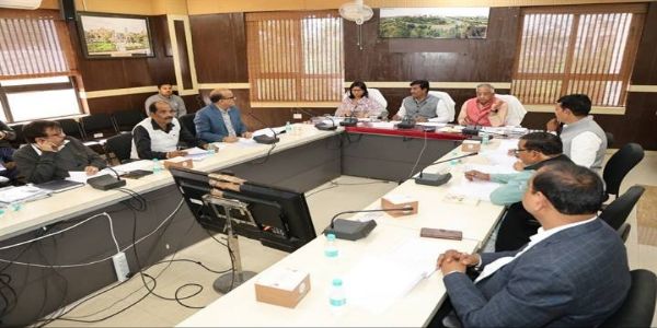 ग्वालियर जिले के शहरी तथा ग्रामीण क्षेत्र में विद्युत सुधार के कार्यों को तेजी से पूर्ण किया जाए: सांसद कुशवाह