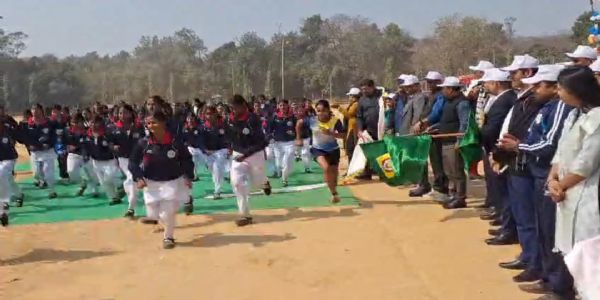 बेटी बचाओ-बेटी पढ़ाओ योजना को लेकर मिनी मैराथन आयोजित