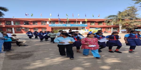 धमतरी : नवोदय विद्यालय कुरुद के नौवीं और 11 वीं में प्रवेश के लिए परीक्षा आयोजित, 264 विद्यार्थी उपस्थित रहे