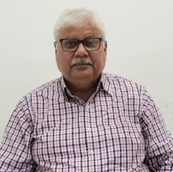 मनोज कुमार मिश्र