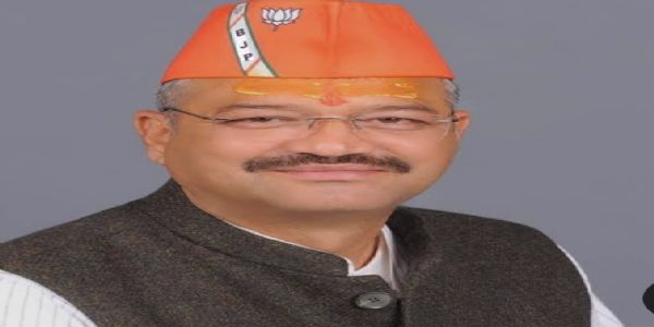 एक साल पूरा होने पर मेयर सौरभ थपलियाल ने गिनाईं उपलब्धियां