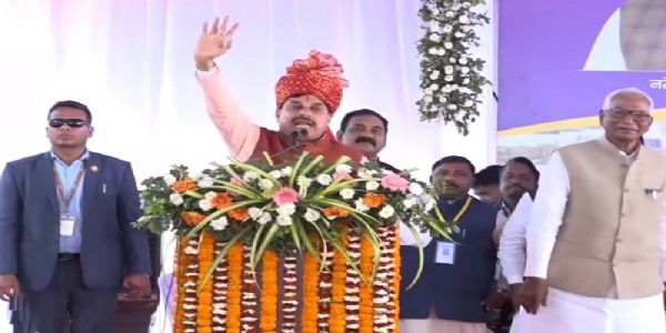 मप्र: मुख्यमंत्री ने शहडोल के धनपुरी में किया वाटर पार्क का शुभारंभ, जैतपुर को नगर परिषद का दर्जा देने की घोषणा की