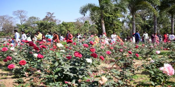 लोक भवन के उद्यान का 266816 लोगों ने किया दीदार