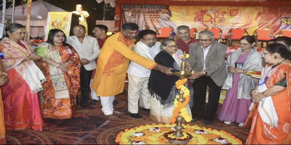 बसंत उत्सव का आयोजन, चित्रांकन प्रतियोगिता में लगभग 300 बच्चों ने लिया भाग