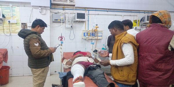 पुरानी रंजिश को लेकर युवक को मारी गोली, जिला अस्पताल रेफर