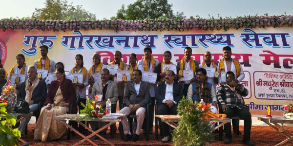 गुरु गोरखनाथ स्वास्थ्य सेवा यात्रा : स्वास्थ्य शिविर में 15 हजार से अधिक मरीजों को मिला लाभ