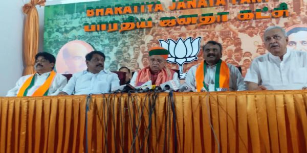 डीएमडीके से गठबंधन पर केंद्रीय नेतृत्व कर रहा चर्चाः एल. मुरुगन