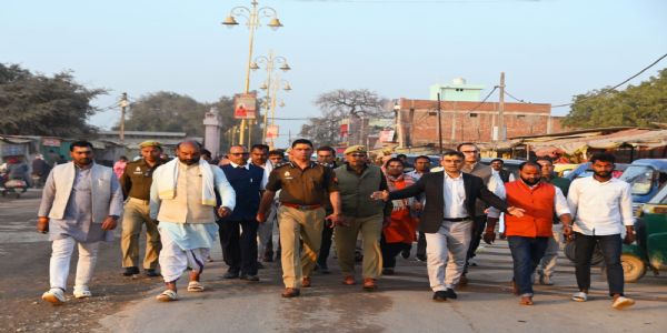 महाशिवरात्रि : मार्कण्डेय महादेव मंदिर में जिलाधिकारी और अपर पुलिस आयुक्त ने तैयारियों को परखा