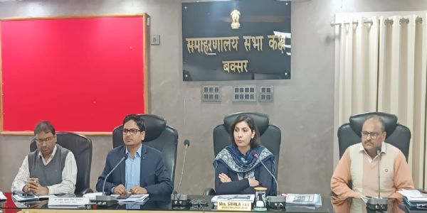 सबका सम्मान–जीवन आसान कार्यक्रम के प्रचार प्रसार पर जोर