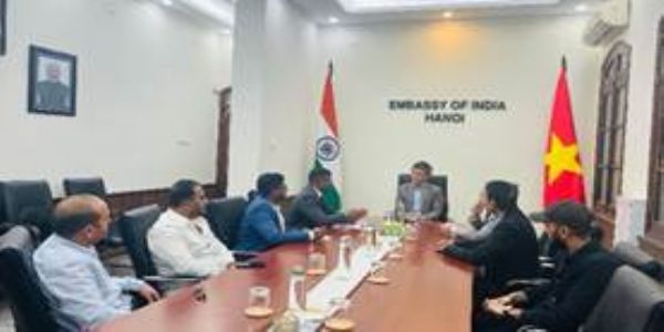 भारत-वियतनाम के बीच रेशम और वस्त्र क्षेत्र में मजबूत होगा द्विपक्षीय सहयोग