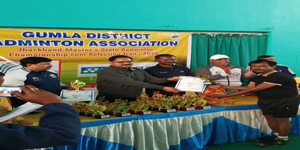 नेशनल बैडमिंटन टूर्नामेंट के लिए चयनित हुए सत्येन आनंद