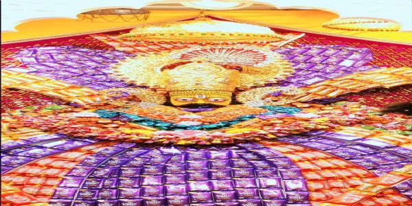 वेलेंटाइन वीक में खाटू श्याम बाबा का चॉकलेट से किया गया श्रृंगार