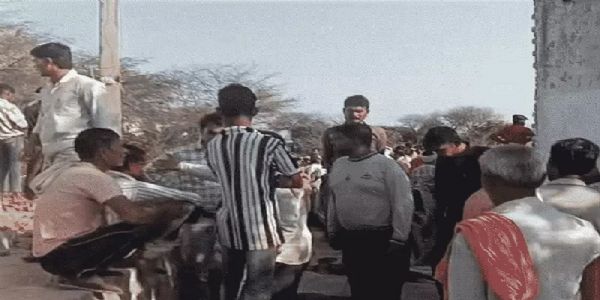 मप्र के मुरैना में निर्माणाधीन मंदिर की गुमंद टूटकर गिरने से तीन बच्चियों की मौत, पति-पत्नी और 5 बच्चियां घायल