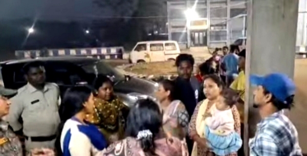 खड़गपुर अस्पताल में हंगामा