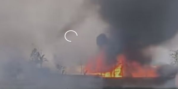 रूपाहीहाट में आग से स्कूल जलकर राख