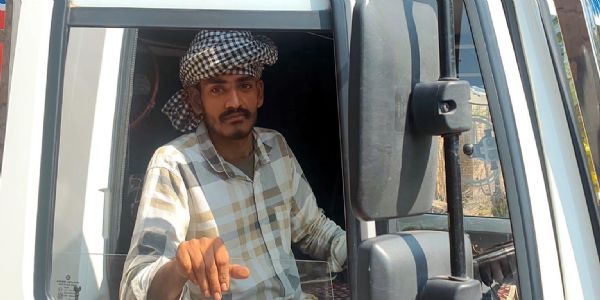 फतेहाबाद : नशे के दलदल से निकल मनीष ने थामा स्टेयरिंग