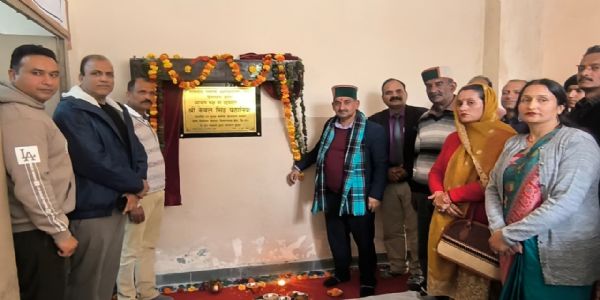 प्रदेश में शिक्षा की गुणवत्ता में हो रहा सुधार : केवल सिंह पठानिया