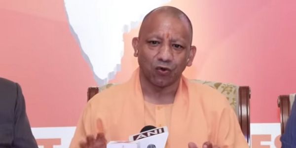 वैश्विक निवेश, टेक्नोलॉजी और भरोसे के दम पर बदलता उत्तर प्रदेश