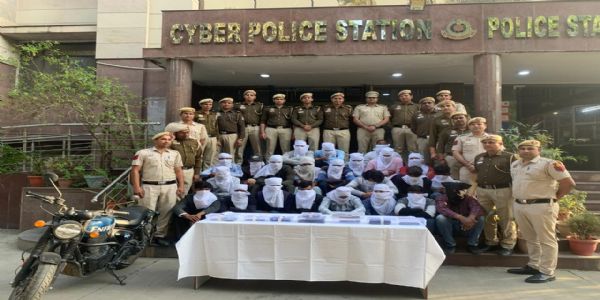 पुलिस ने 11 राज्यों में छापेमारी कर 1.5 करोड़ से अधिक की ठगी में शामिल 27 साइबर अपराधी दबाेचे