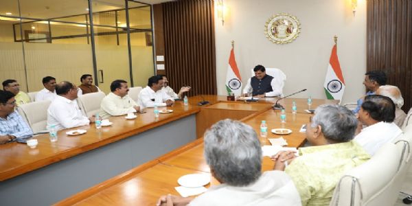 लोक परिवहन सेवा निर्बाध चलती रहे, सबके हितों की करेंगे रक्षा: मुख्यमंत्री डॉ. यादव