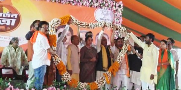 परिवर्तन यात्रा में ममता सरकार पर बरसीं केंद्रीय मंत्री अन्नपूर्णा देवी,