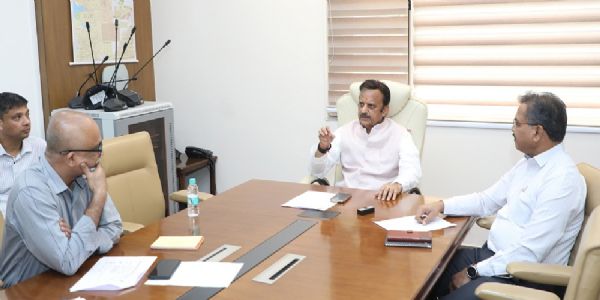 मप्र में विशेषज्ञ चिकित्सकों की भर्ती प्रक्रिया और प्रावधानों को बनाया जाए अधिक आकर्षक : उप मुख्यमंत्री शुक्ल