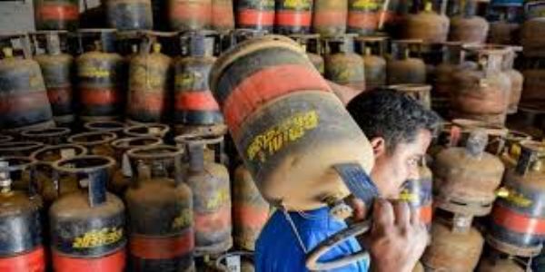 अनूपपुर: वाणिज्यिक एलपीजी की आपूर्ति बंद, होटल-रेस्टोरेंट और छोटे व्यवसायों पर पडेगा असर
