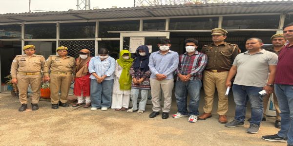 क्रूज पर नौकरी लगवाने का झांसा देकर ठगी करने वाले छह गिरफ्तार