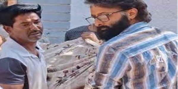 इंदौर में पत्नी की हत्या के बाद पति ने फंदे पर झूलकर दी जान, कर्ज और आर्थिक तंगी से जूझ रहा था परिवार