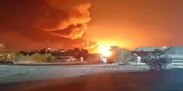 युद्ध की लपटों ने खाड़ी देशों को भी अपनी चपेट में ले लिया है।