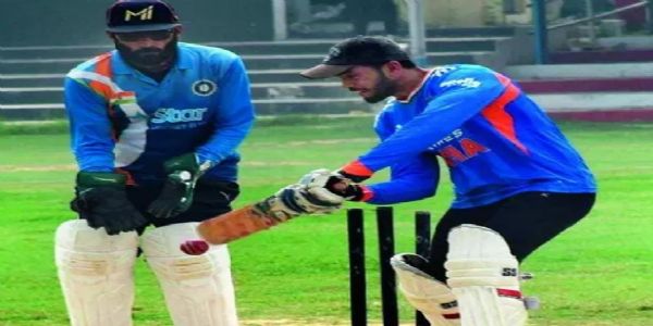 फ्रेंड्स क्रिकेट क्लब ने चैम्पियन इलेवन को 30 रन से हराया